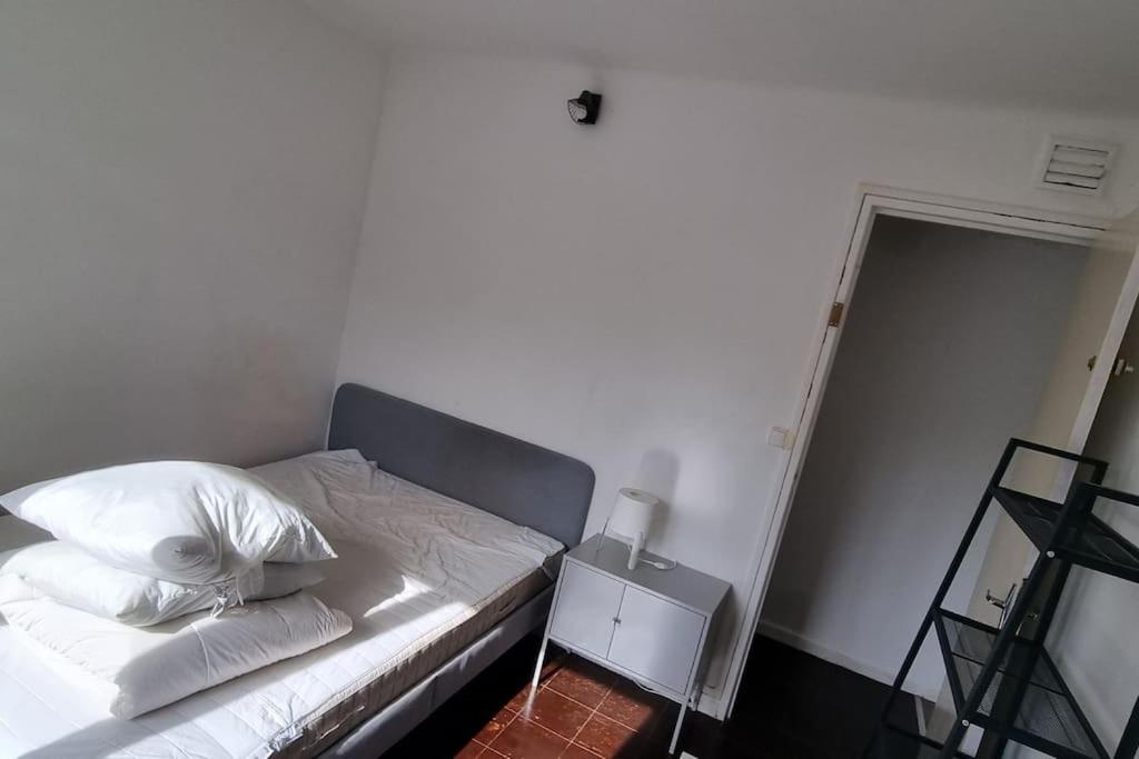 Appartement Calme 3 Chambres Avec Lit Double Wifi - Parking Facile วองโดวัวร์-เลส์-นองซี ภายนอก รูปภาพ